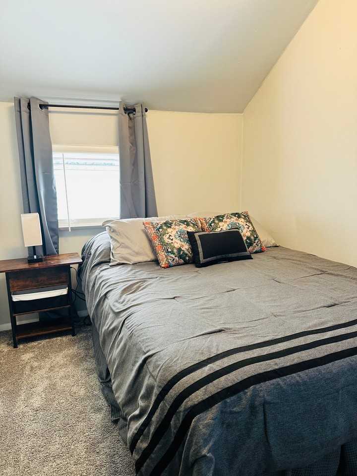 360 Locust St #2 - Photo 6 of 17