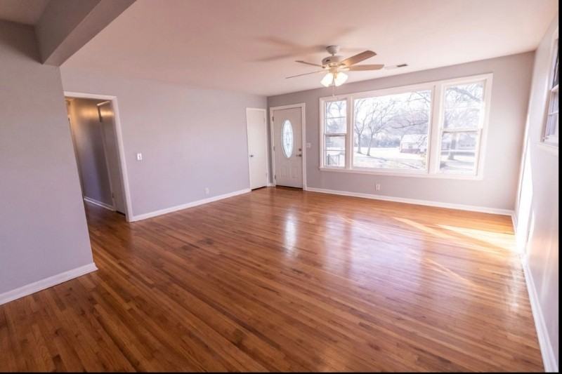 1002 Jasperson Dr - Photo 6 of 26