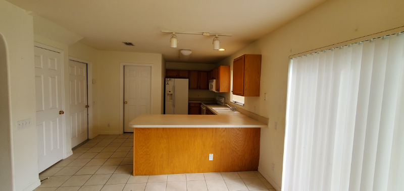 13123 Thoroughbred Loop - Photo 4 of 15