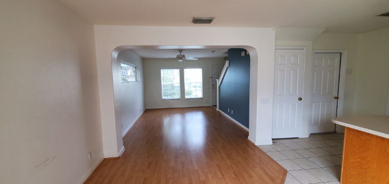 13123 Thoroughbred Loop - Photo 5 of 15