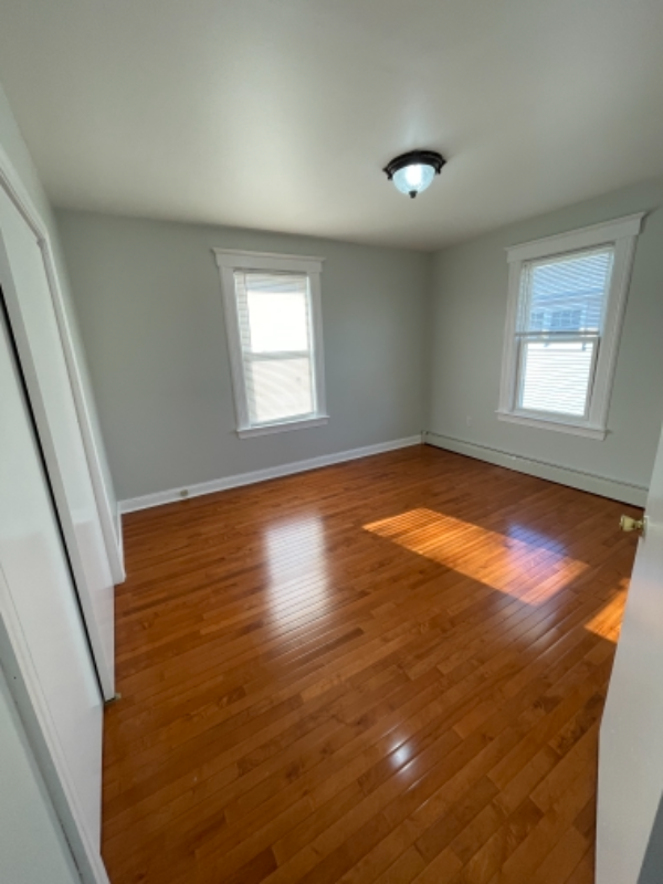 343 Vosseller Ave - Photo 4 of 17