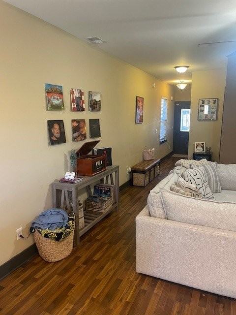 192 Shiaway Ct - Photo 5 of 8