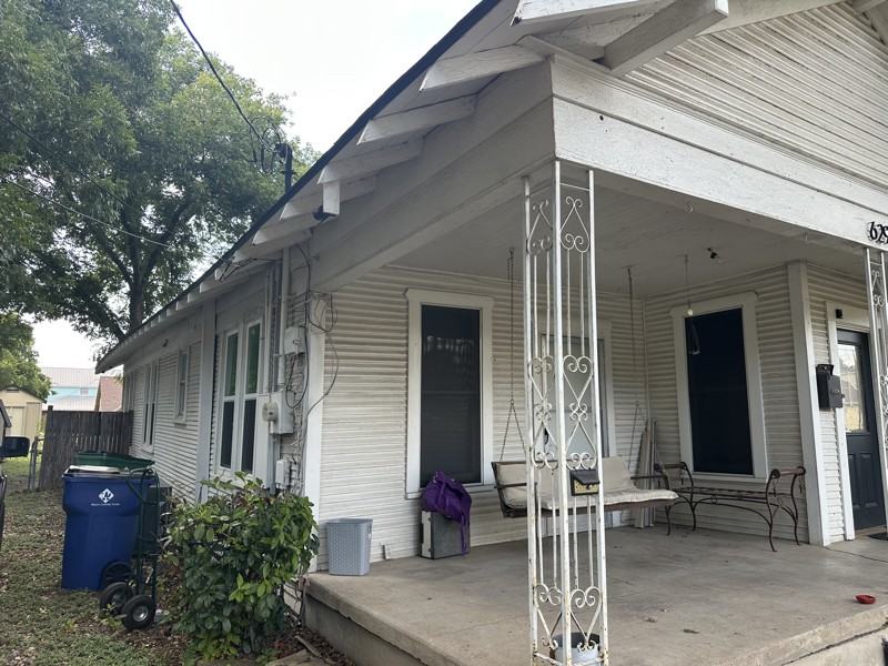 629 Dunn St - Photo 3 of 25