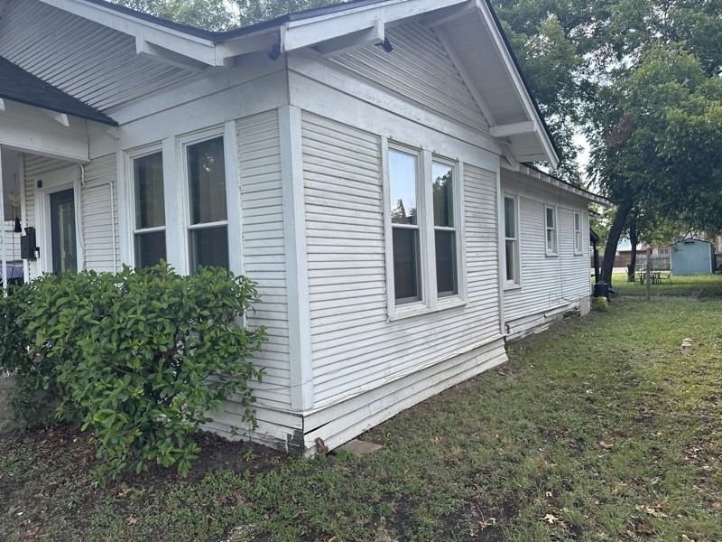 629 Dunn St - Photo 4 of 25