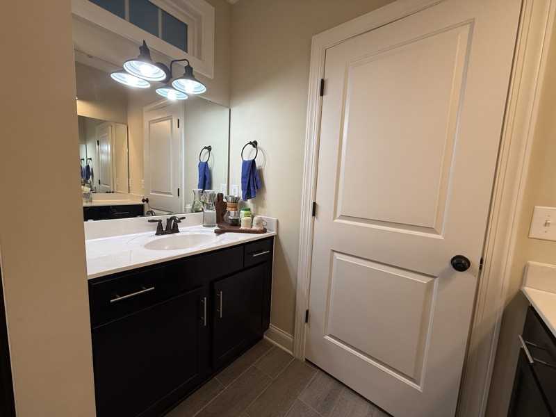 4005 Casa St #B - Photo 4 of 11