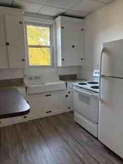 801 W Shamokin St #A - Photo 4 of 8