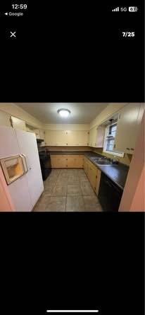 406 Bland St - Photo 6 of 11
