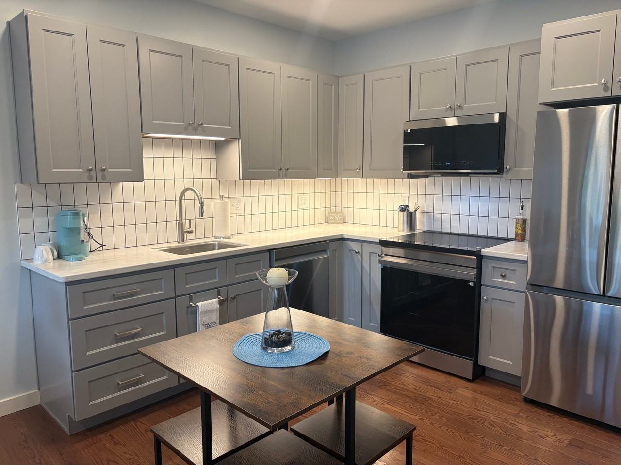 28 Dottie Drive #B - Photo 2 of 7