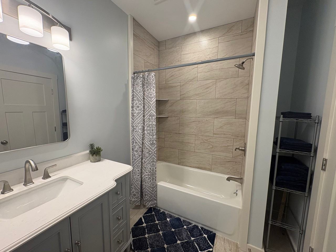 28 Dottie Drive #B - Photo 6 of 7