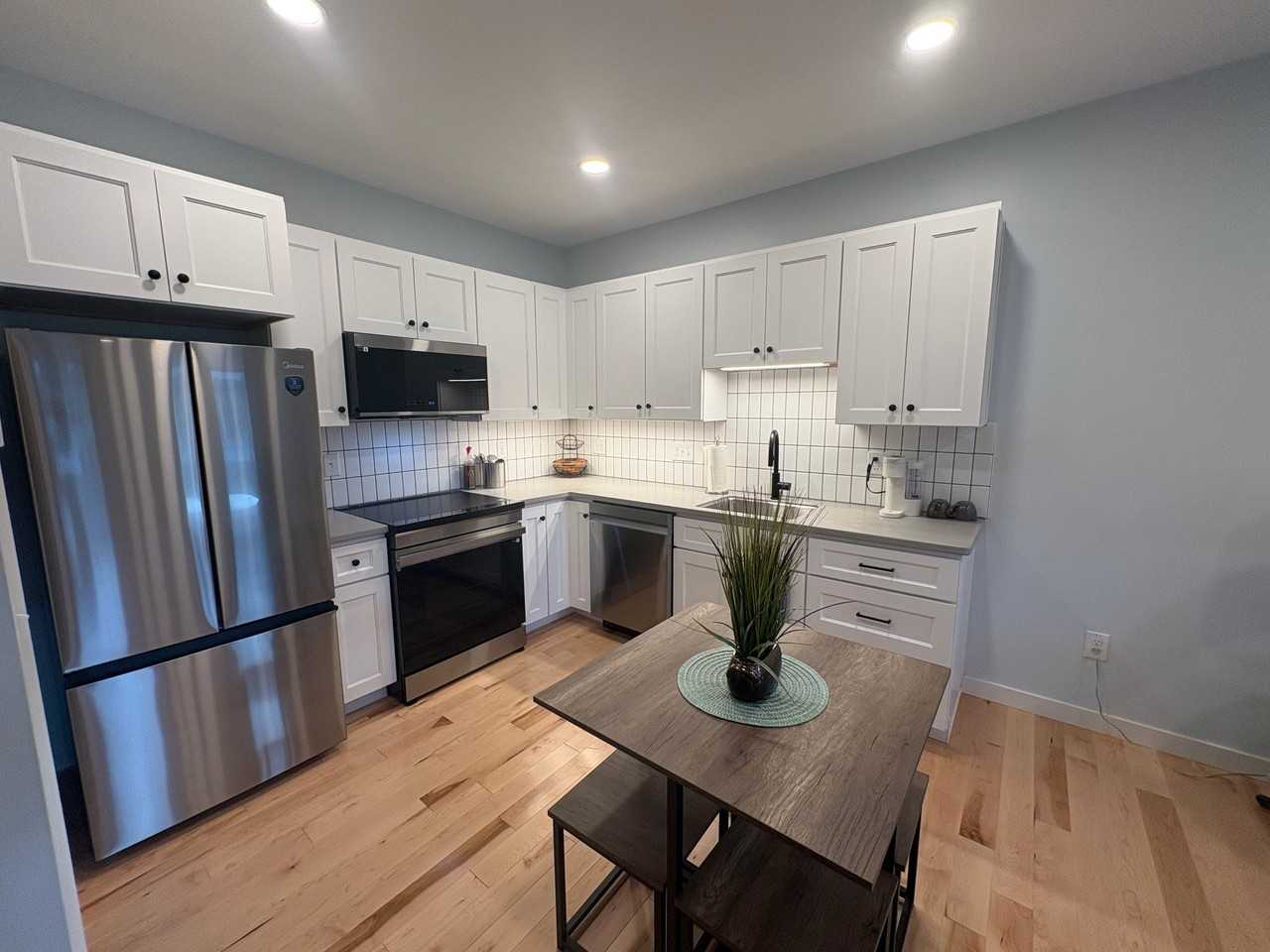28 Dottie Drive #C - Photo 2 of 7