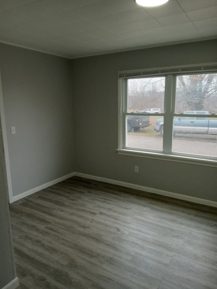 835 W Us Highway 20 #8 - Photo 3 of 11