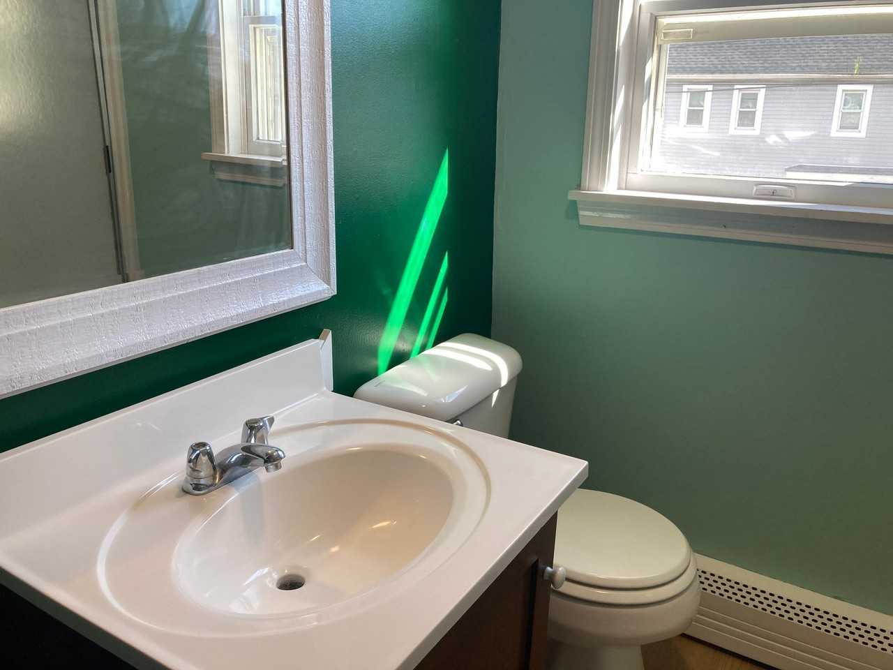 77 Main St #77 - Photo 3 of 11