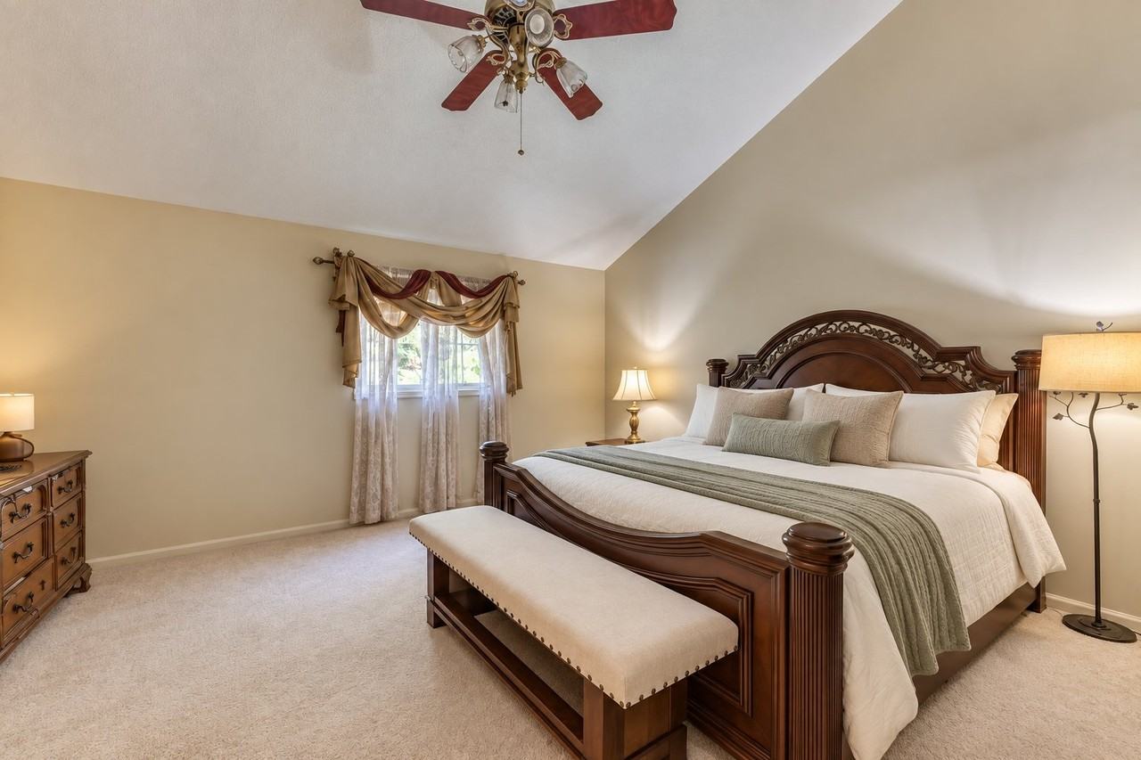 1181 Pebble Dr - Photo 6 of 12