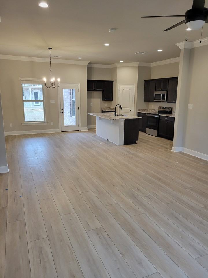 200 Oak Meadow Rd - Photo 4 of 8