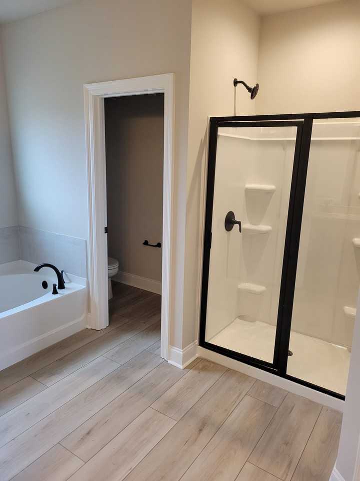 200 Oak Meadow Rd - Photo 7 of 8