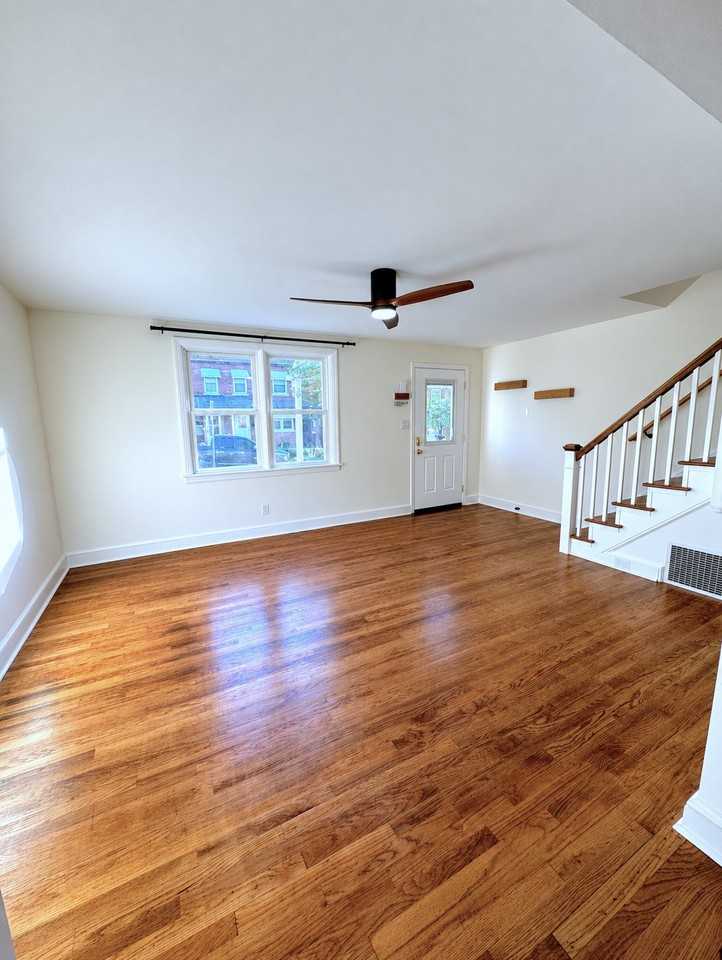 720 S Plum St - Photo 5 of 28