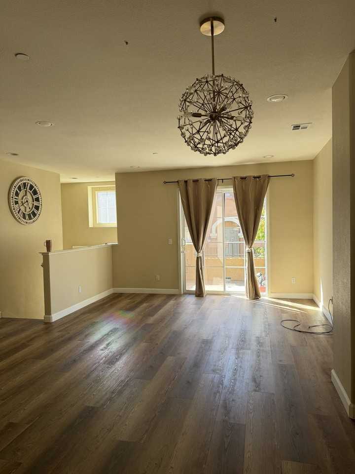 3127 Saint Florian Way - Photo 3 of 9