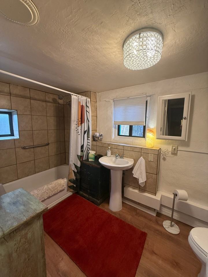 218 Polaco St - Photo 3 of 15