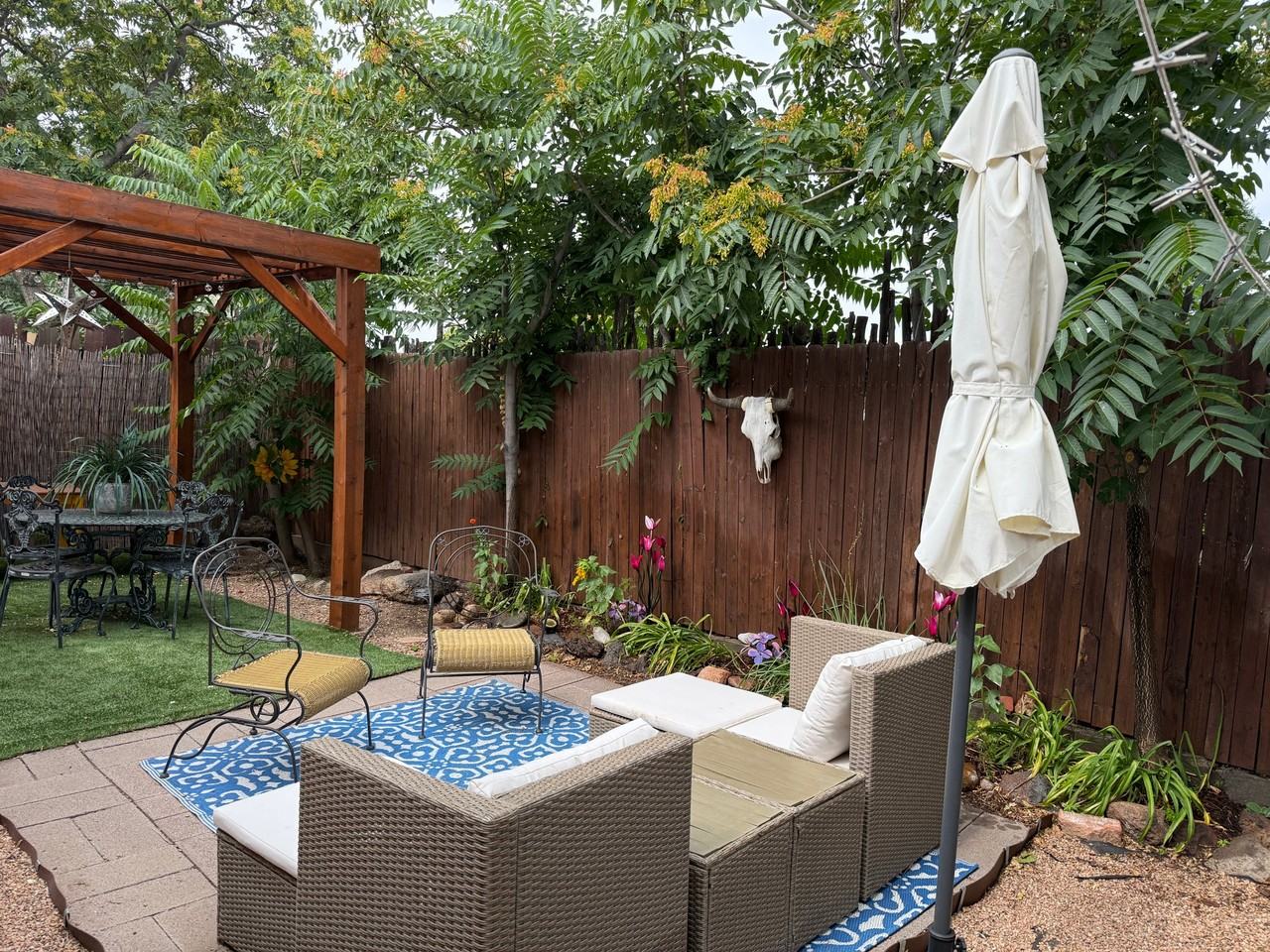 200 Polaco St - Photo 3 of 24