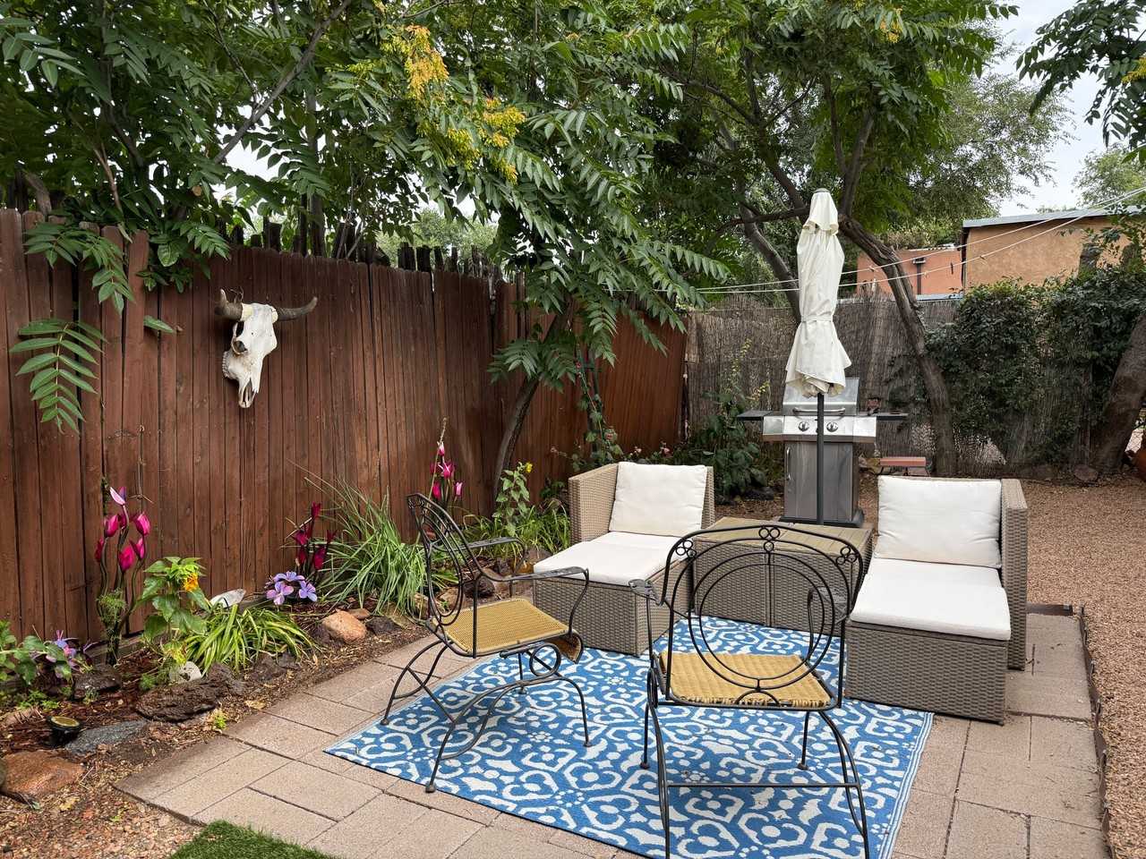200 Polaco St - Photo 4 of 24