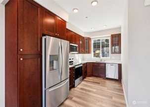 3509 Sussex Dr - Photo 2 of 8