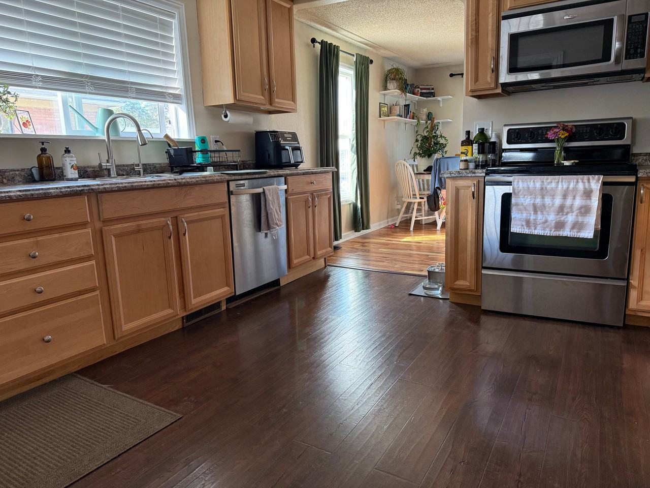 2734 W Harvard Ave - Photo 5 of 14