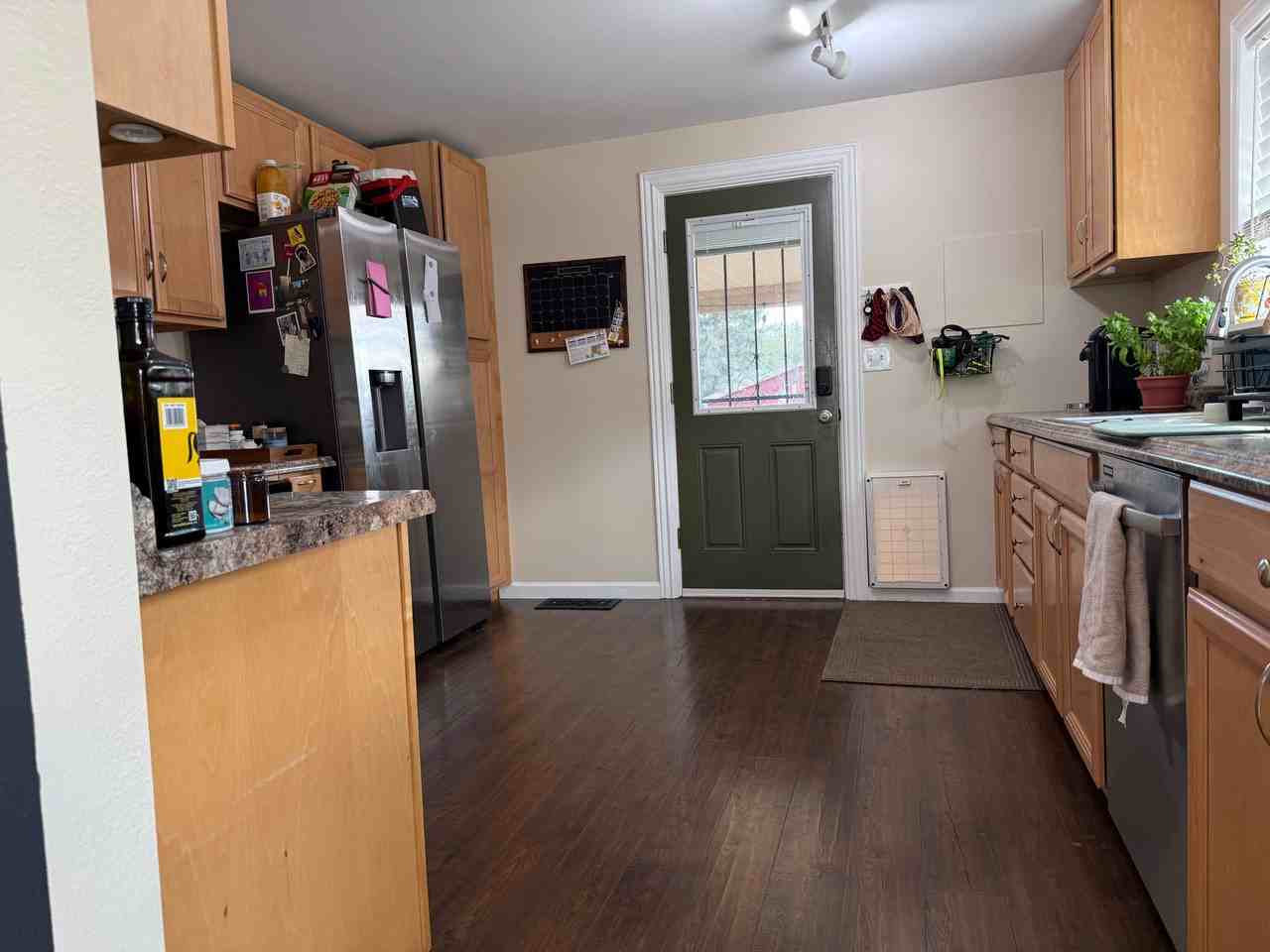 2734 W Harvard Ave - Photo 6 of 14