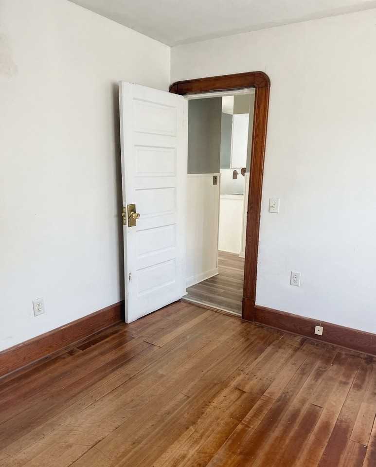 48 Bryant St #2 - Photo 6 of 8
