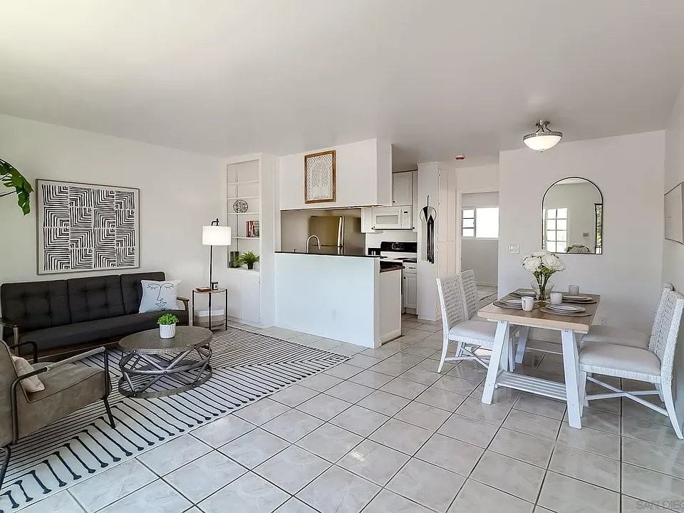 3870 37th St #24 - Photo 4 of 11