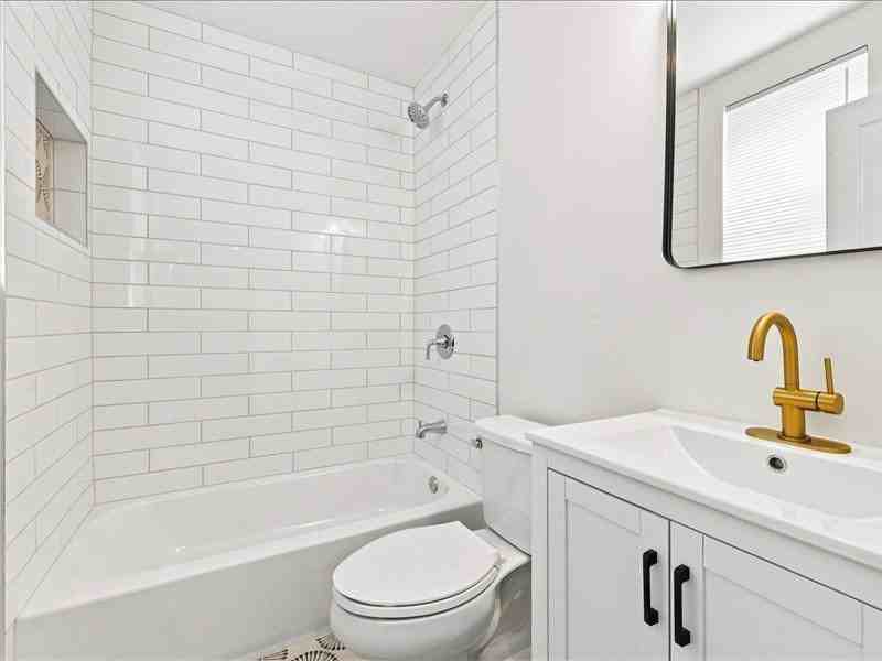 7134 Guyer Ave #A - Photo 2 of 10
