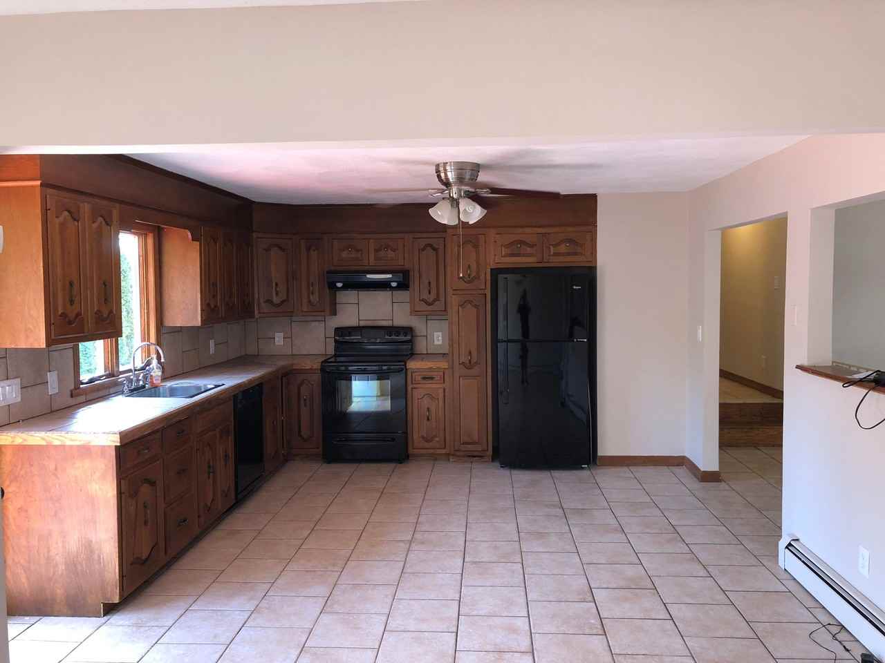19 Reservoir Rd #2 - Photo 5 of 11