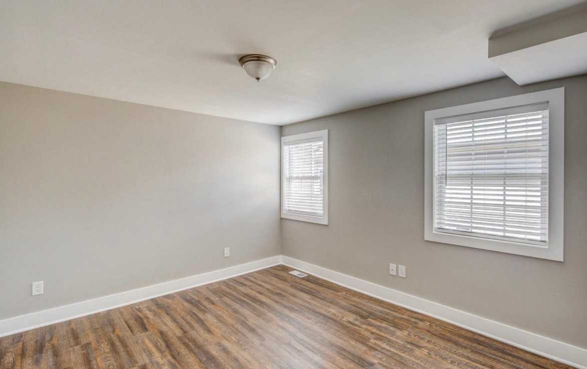 412 S Charleston Ave #A - Photo 5 of 11