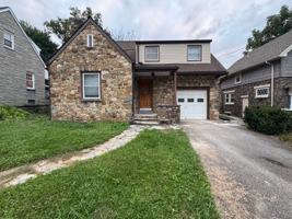 featured image of 136 Lakin Ave