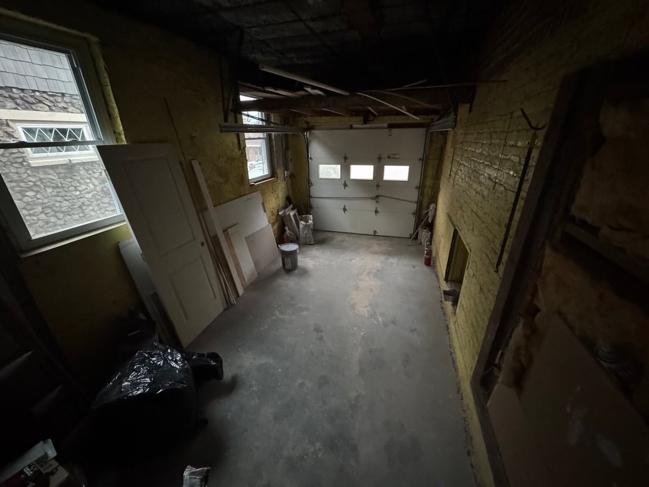 136 Lakin Ave - Photo 7 of 15