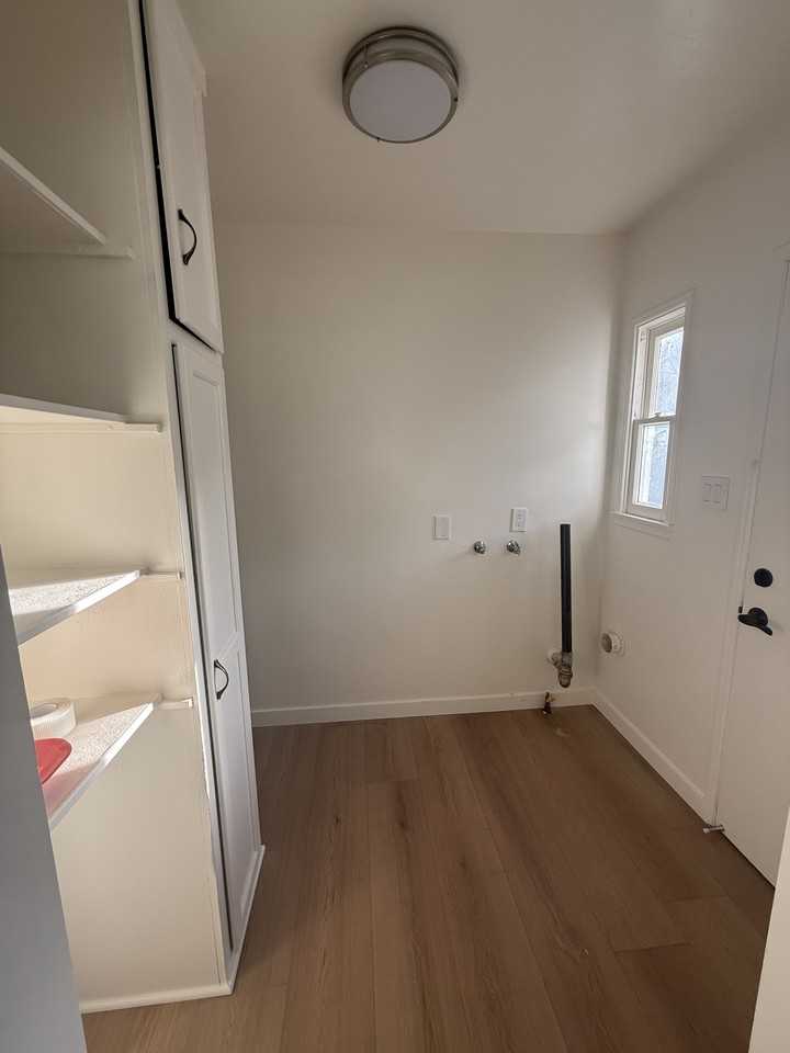 10049 Chadsey Dr #NA - Photo 4 of 10