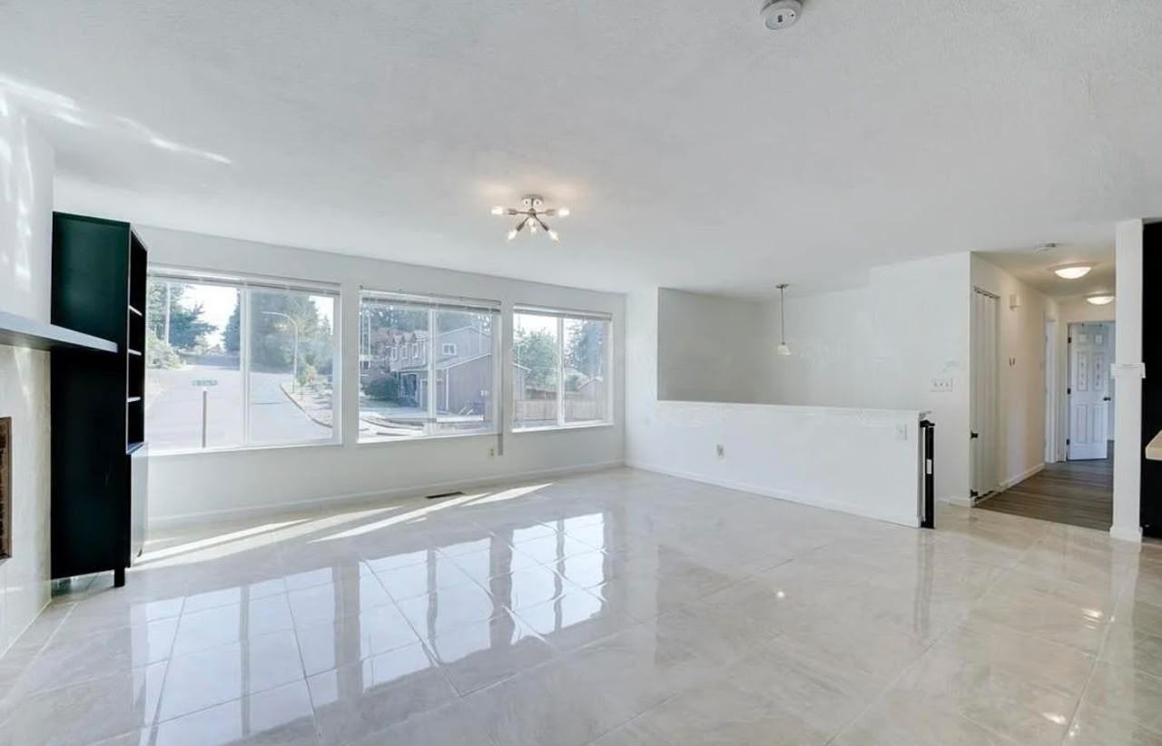 4009 Ne 23rd Pl #NA - Photo 2 of 5