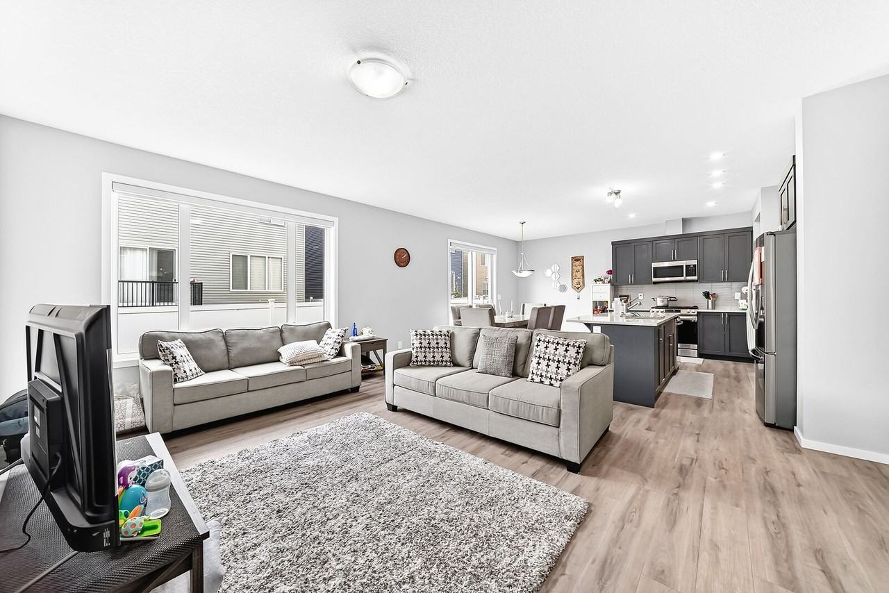 37 Carringham Hts Nw - Photo 5 of 37