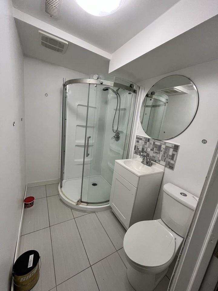 16016 87 Ave Nw - Photo 5 of 12