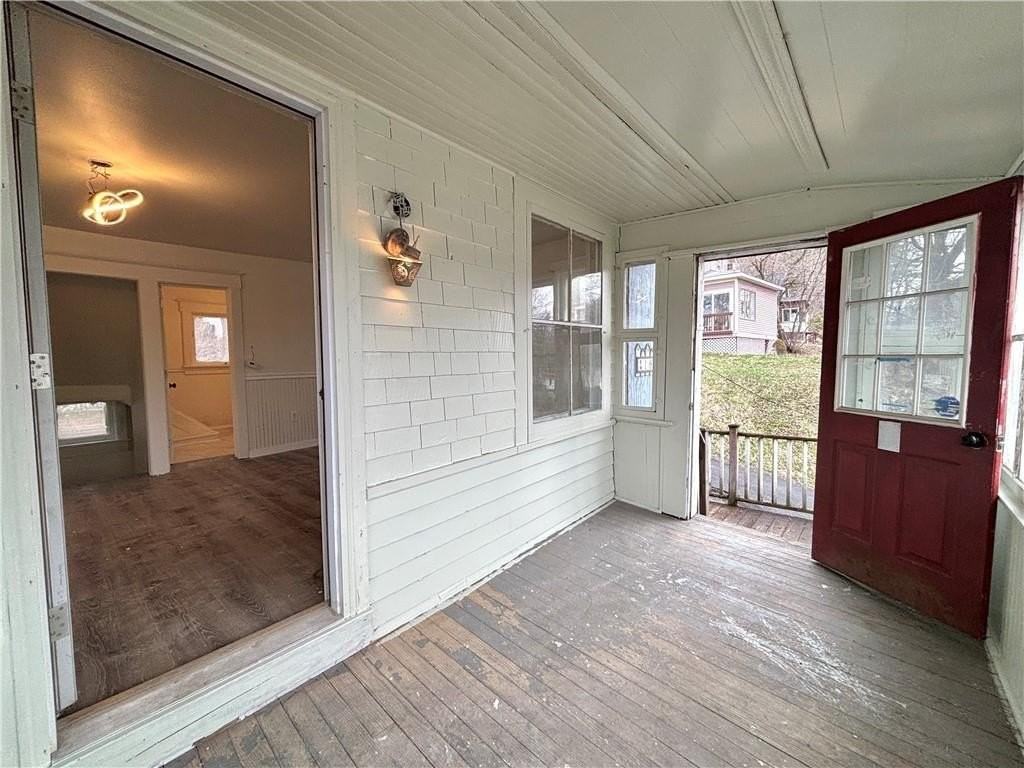 16 Boght Rd - Photo 2 of 16
