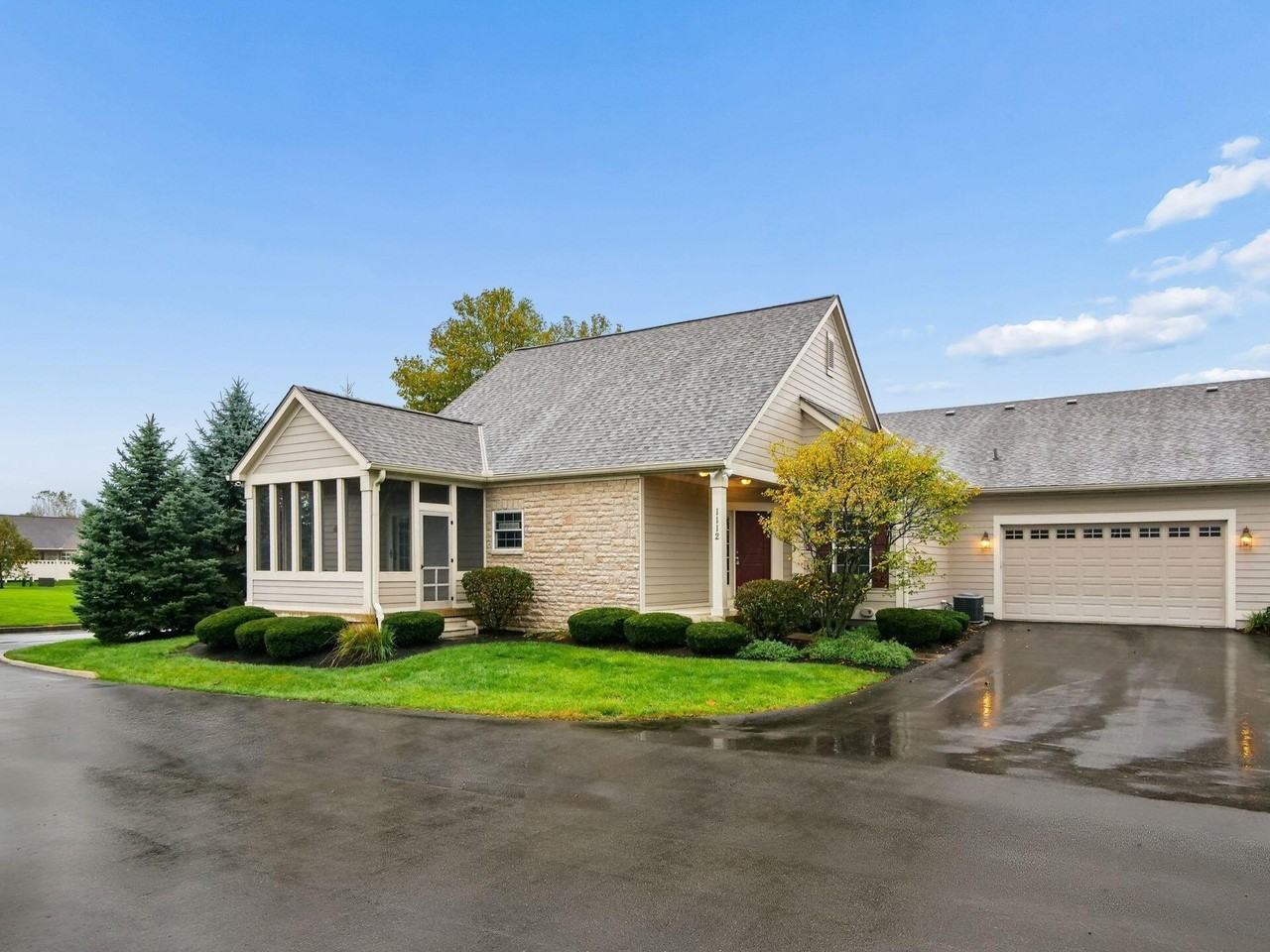 1112 Little Bear Pl - Photo 3 of 43
