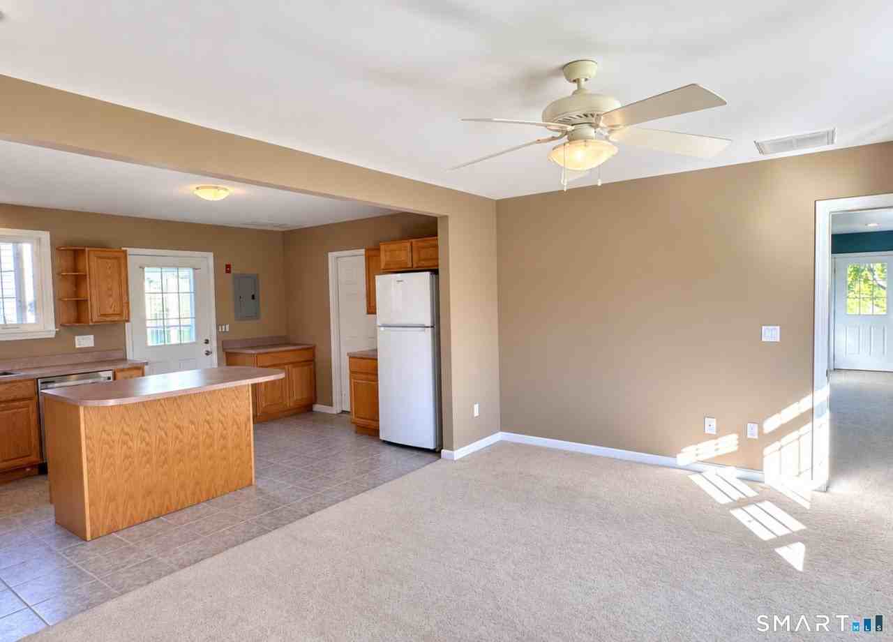 183 Powder Hill Rd - Photo 4 of 11