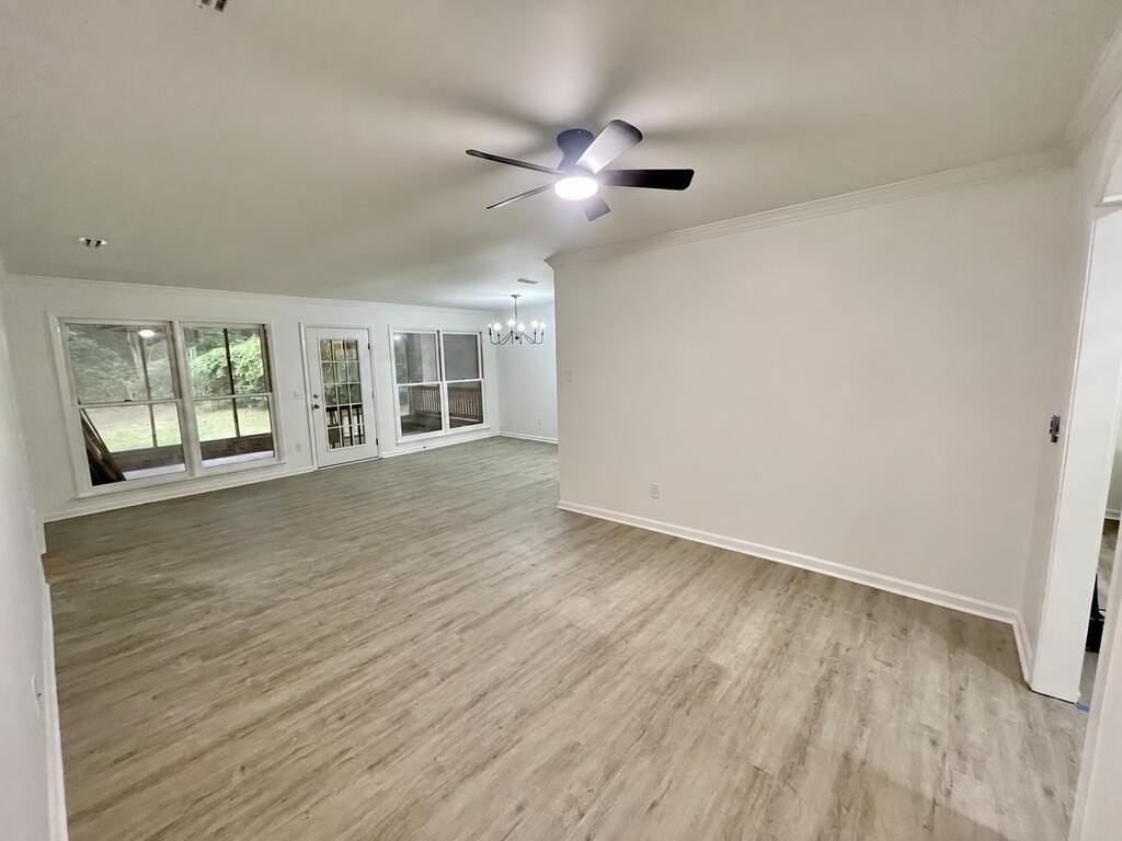 122 Emerald Lake Dr - Photo 6 of 15