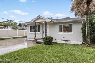 1541 Daytona Ave - Photo 1 of 1