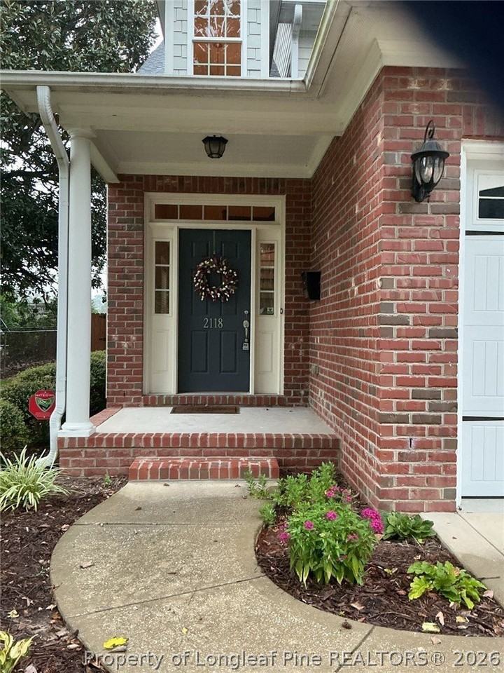 2118 Rock Ave - Photo 2 of 36