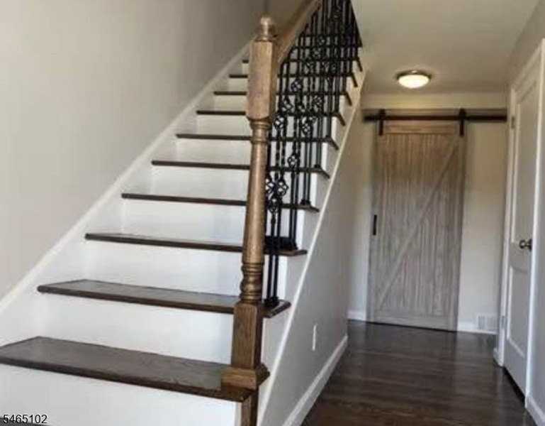 117 Main St - Photo 6 of 9