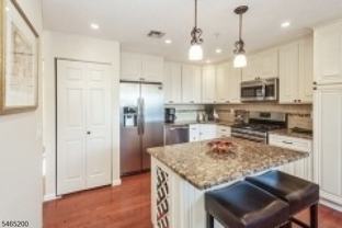 16 Mcchesney Ct - Photo 1 of 1