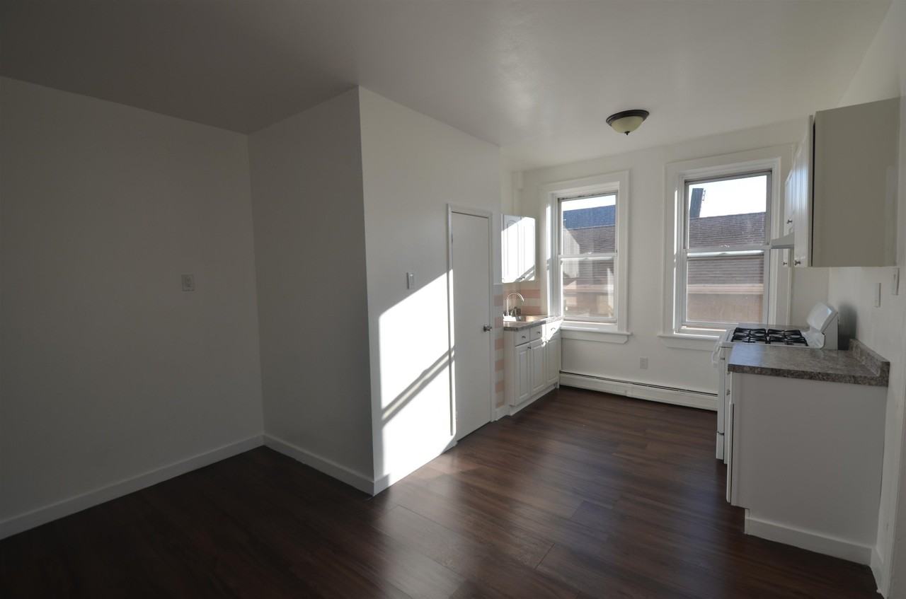 169 Avenue F #2C - Photo 3 of 12
