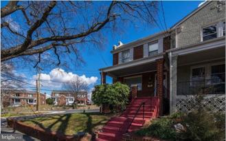 4729 12th St Ne - Photo 1 of 1