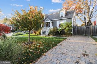 5137 25th Pl N - Photo 1 of 1