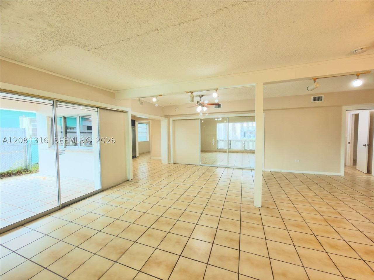 7840 Granada Blvd - Photo 6 of 26